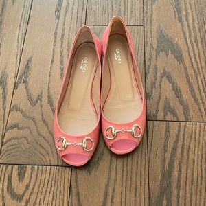 EUC Pink Gucci Open Toe Flats